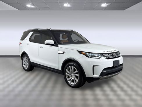 Used 2020 Land Rover Discovery HSE image 7