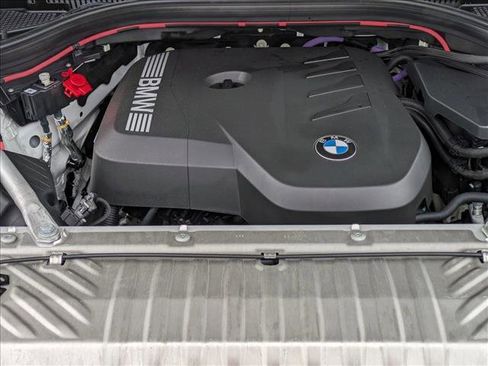 Used 2025 BMW X3 xDrive30i w/ Convenience Package image 18