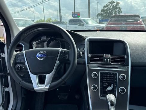Used 2016 Volvo XC60 T5 Premier AWD/4WD image 11