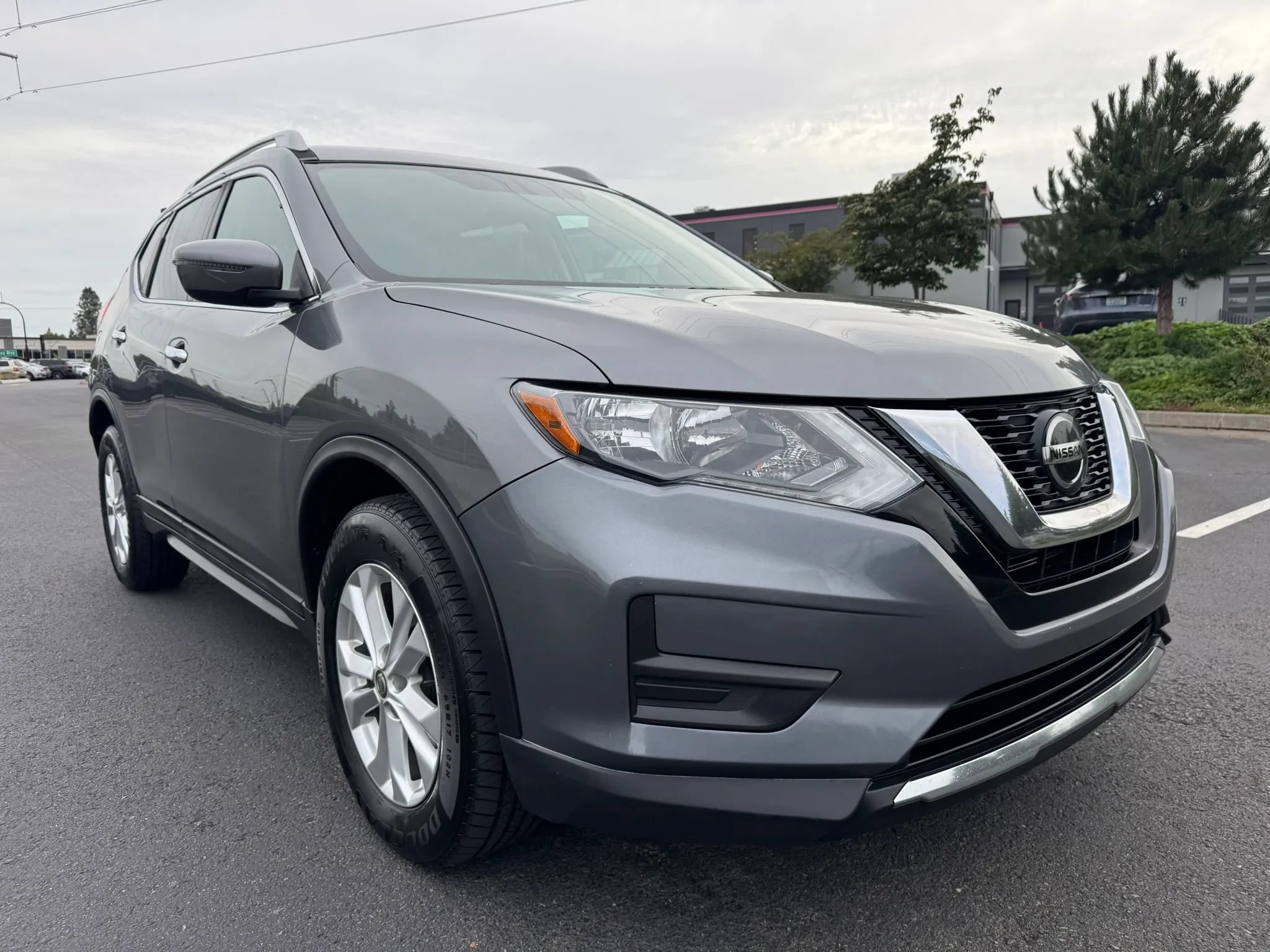 Used 2018 Nissan Rogue S w/ S Value Package AWD/4WD image 2