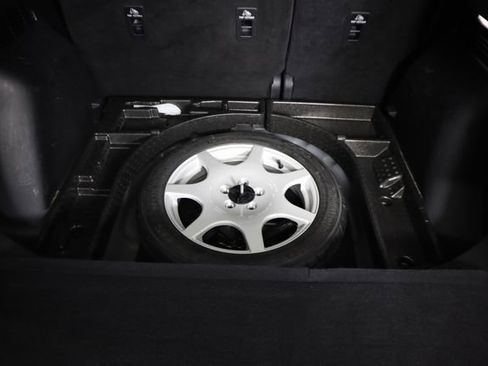 Used 2020 Ford Escape SE image 55