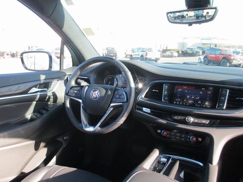 Certified 2024 Buick Enclave Avenir w/ Avenir Technology Package image 27