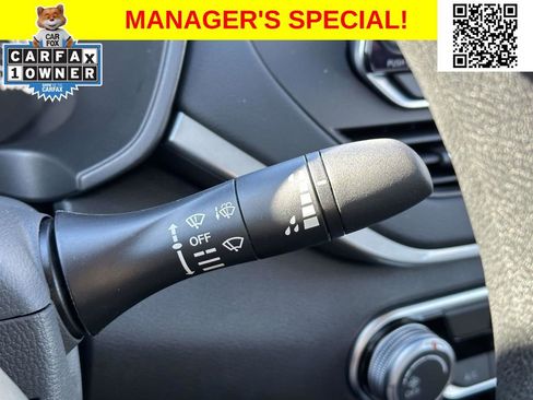 Used 2025 Nissan Altima 2.5 S FWD image 24