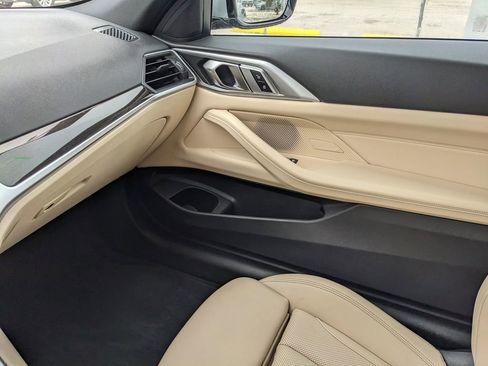 Used 2023 BMW 430i xDrive Convertible w/ Premium Package image 13