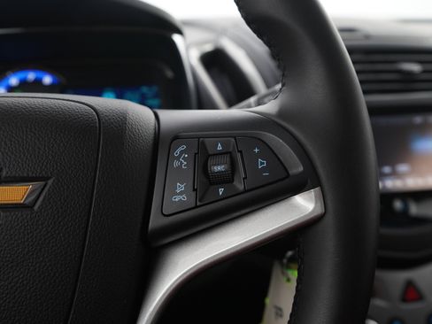 Used 2015 Chevrolet Trax LT w/ LT Plus Package AWD/4WD image 25