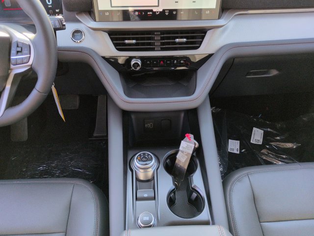 New 2026 Ford Explorer Active w/ Active Comfort Package RWD image 19