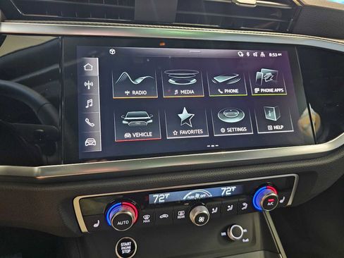 New 2025 Audi Q3 2.0T Premium image 25