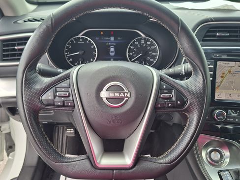 Used 2023 Nissan Maxima SV w/ Floor Mat Group image 11