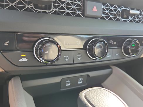 New 2025 Honda Accord SE image 16
