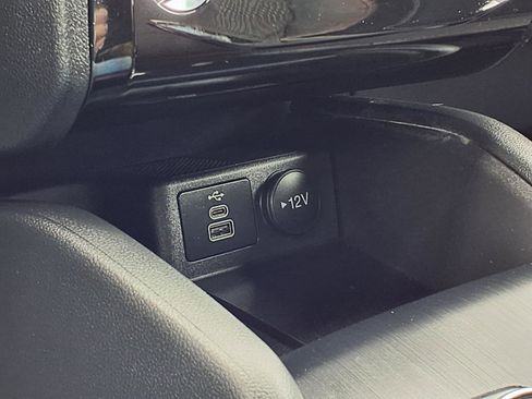 Certified 2024 Ford Escape ST-Line w/ Tech Pack #1 image 15