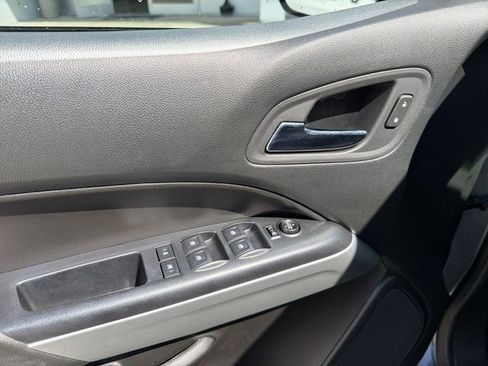 Certified 2022 Chevrolet Colorado ZR2 AWD/4WD image 15