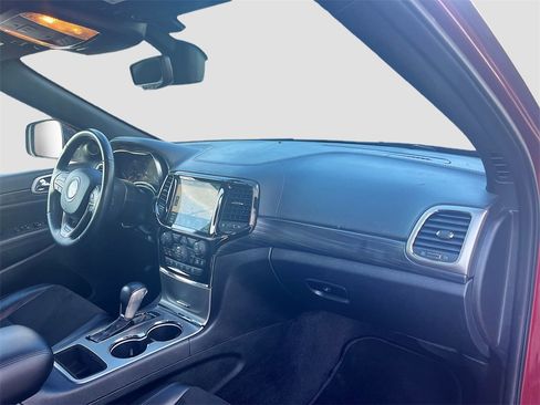 Used 2022 Jeep Grand Cherokee Laredo X image 27