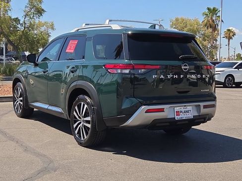 Certified 2023 Nissan Pathfinder Platinum w/ Cargo Package FWD image 9