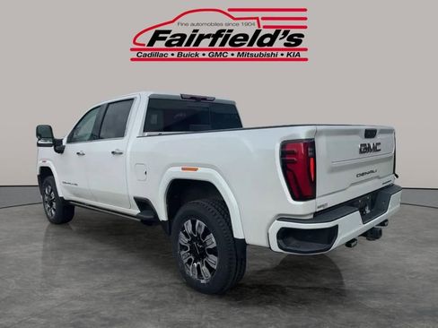 Used 2024 GMC Sierra 3500 Denali w/ Denali Reserve Package image 2