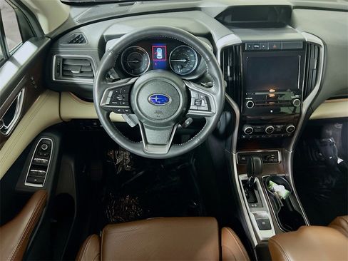 Used 2019 Subaru Ascent Touring w/ Popular Package #2 image 20