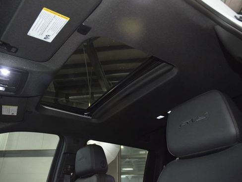 Used 2024 GMC Sierra 2500 AT4 w/ AT4 Premium Plus Package AWD/4WD image 51