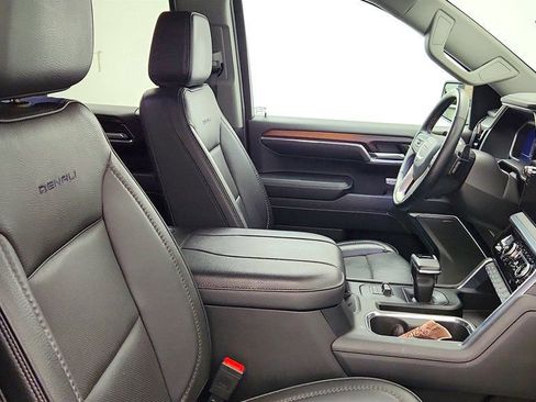 Used 2024 GMC Sierra 1500 Denali w/ Denali Reserve Package AWD/4WD image 23