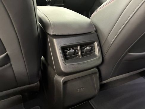 Certified 2024 Chevrolet Equinox EV RS AWD/4WD image 19