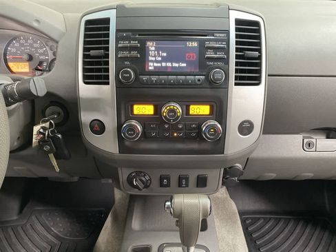 Used 2013 Nissan Frontier SV w/ SV Value Truck Pkg image 26