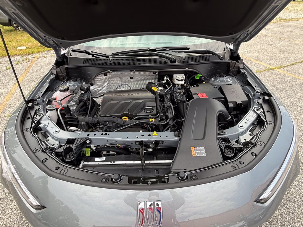New 2026 Buick Envista Sport Touring FWD image 15