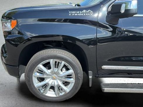 Used 2026 Chevrolet Silverado 1500 High Country AWD/4WD image 33