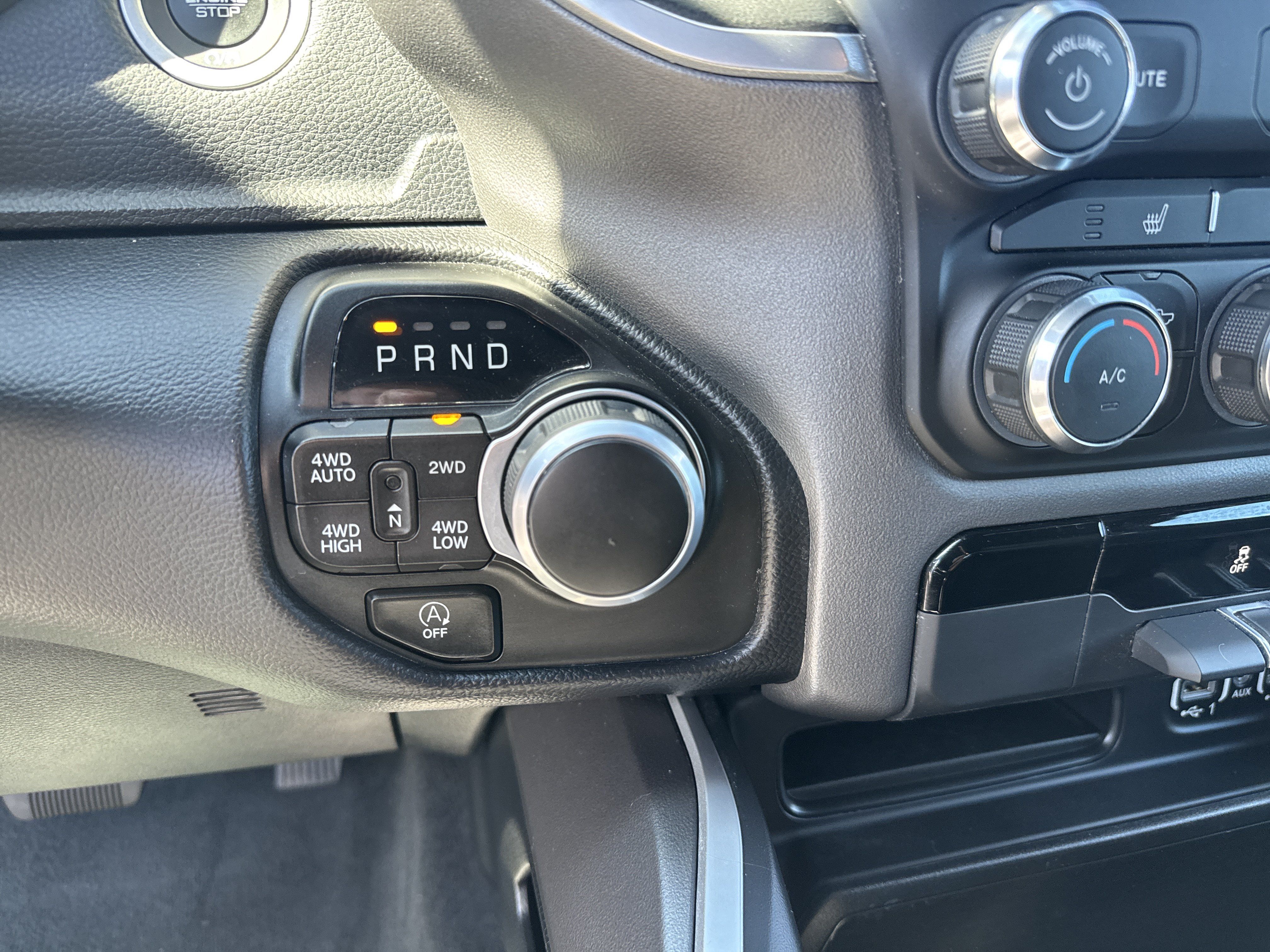 Used 2022 RAM 1500 Big Horn AWD/4WD image 24