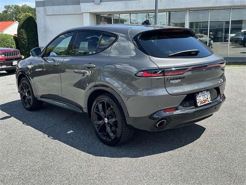 Used 2024 Dodge Hornet R/T image 18