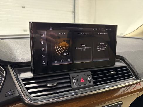 Used 2022 Audi Q5 2.0T Premium w/ Convenience Package image 23