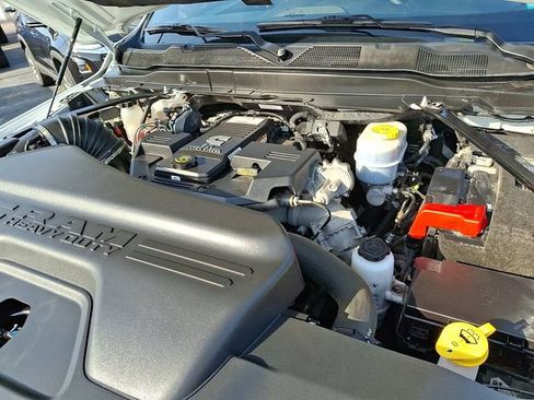 Used 2024 RAM 2500 Big Horn AWD/4WD image 27