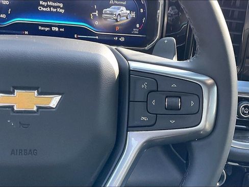 Used 2025 Chevrolet Silverado 1500 LTZ w/ LTZ Premium Package image 19