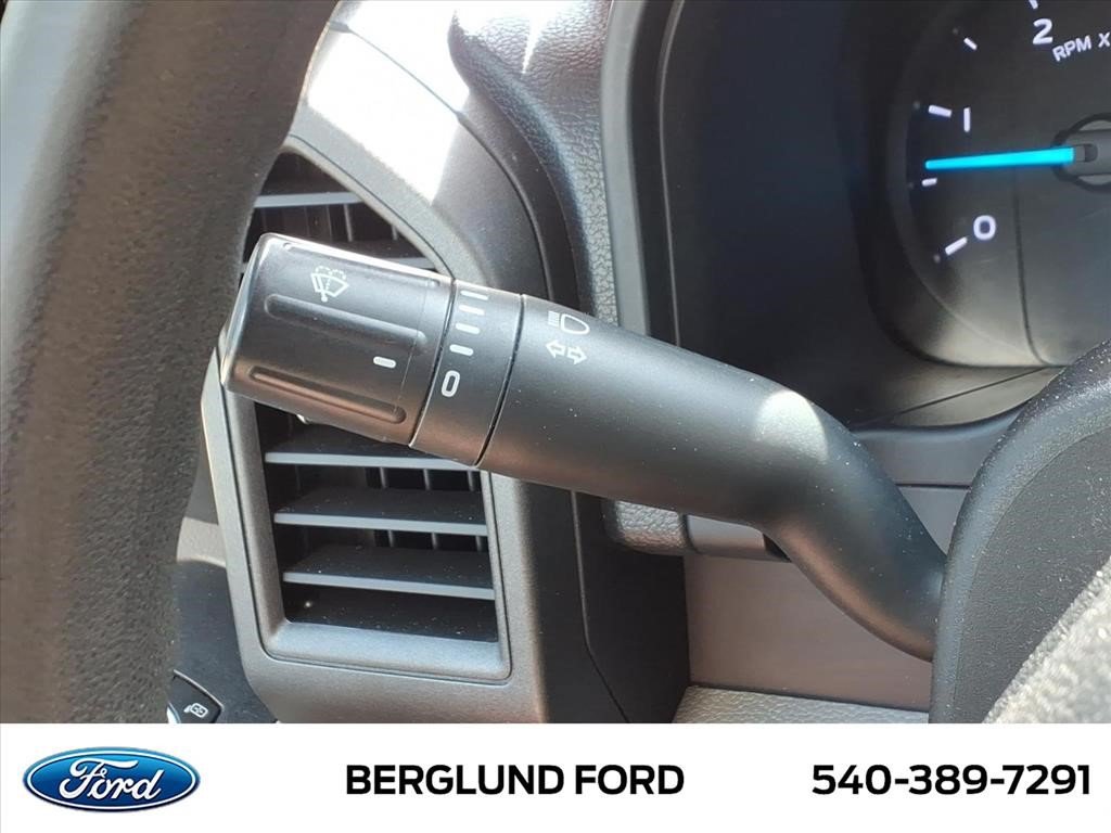 Used 2019 Ford F550 2WD Regular Cab Super Duty image 35