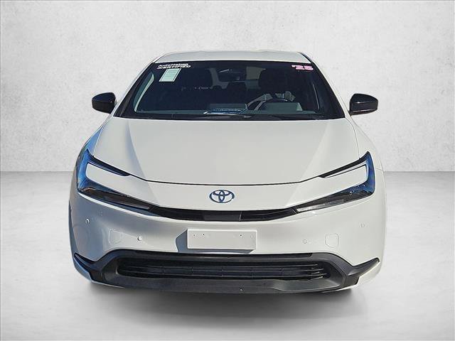Used 2025 Toyota Prius LE FWD image 2