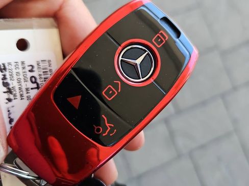 Used 2023 Mercedes-Benz GLA 250 4MATIC image 37