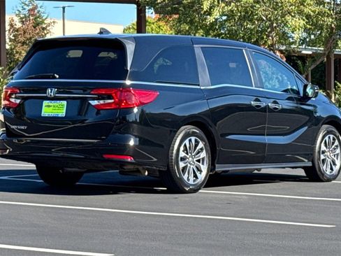 Used 2024 Honda Odyssey EX-L image 10
