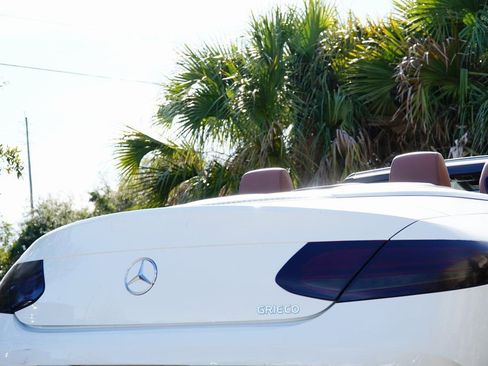 Used 2020 Mercedes-Benz C 300 Cabriolet w/ AMG Line image 10