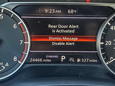 Used 2025 Nissan Rogue SV FWD image 21