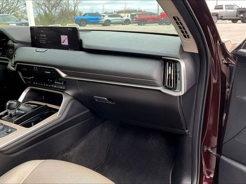 Used 2025 MAZDA CX-90 3.3 Turbo w/ Premium Sport Pkg image 16