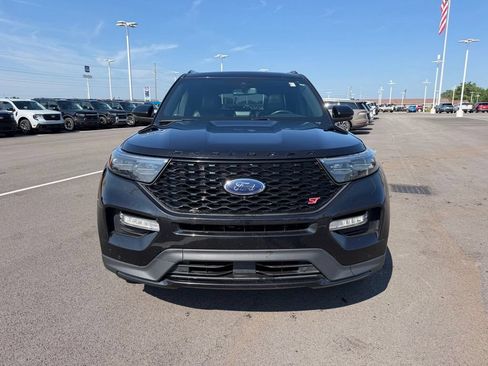 Used 2020 Ford Explorer ST w/ ST Street Pack AWD/4WD image 2