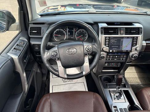 Used 2022 Toyota 4Runner Limited AWD/4WD image 20