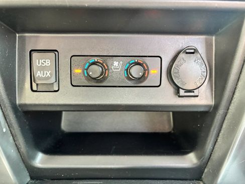 Used 2016 Toyota 4Runner Limited AWD/4WD image 21