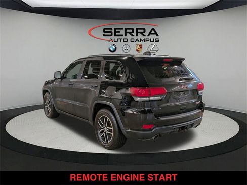 Used 2018 Jeep Grand Cherokee Trailhawk image 14