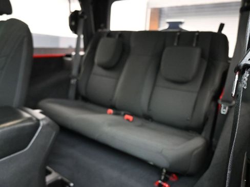 Used 2022 Jeep Wrangler Sport image 31