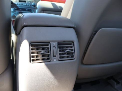 Used 2003 Lexus ES 330 FWD image 24