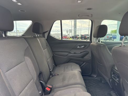 Used 2020 Chevrolet Traverse LS FWD image 8