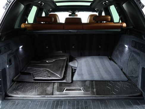 Used 2022 BMW X5 M50i w/ Executive Package image 31