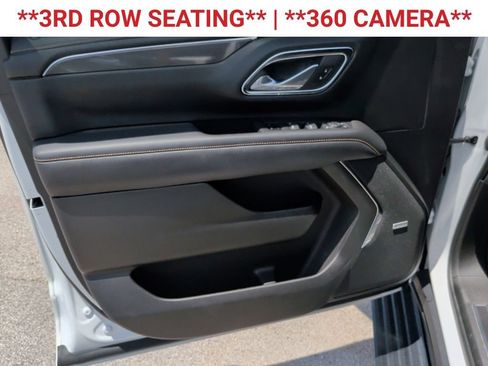 Used 2023 GMC Yukon AT4 w/ Technology Package AWD/4WD image 11