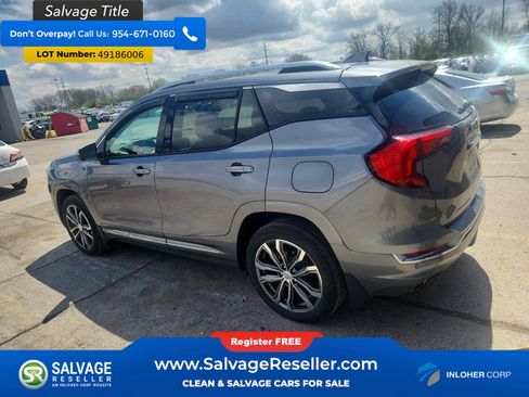 Used 2019 GMC Terrain Denali w/ Advanced Safety Package AWD/4WD image 3