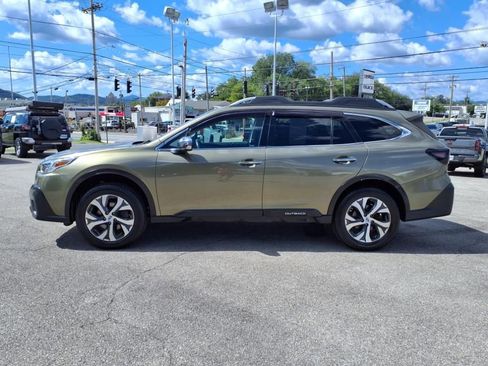 Used 2022 Subaru Outback Touring XT image 7