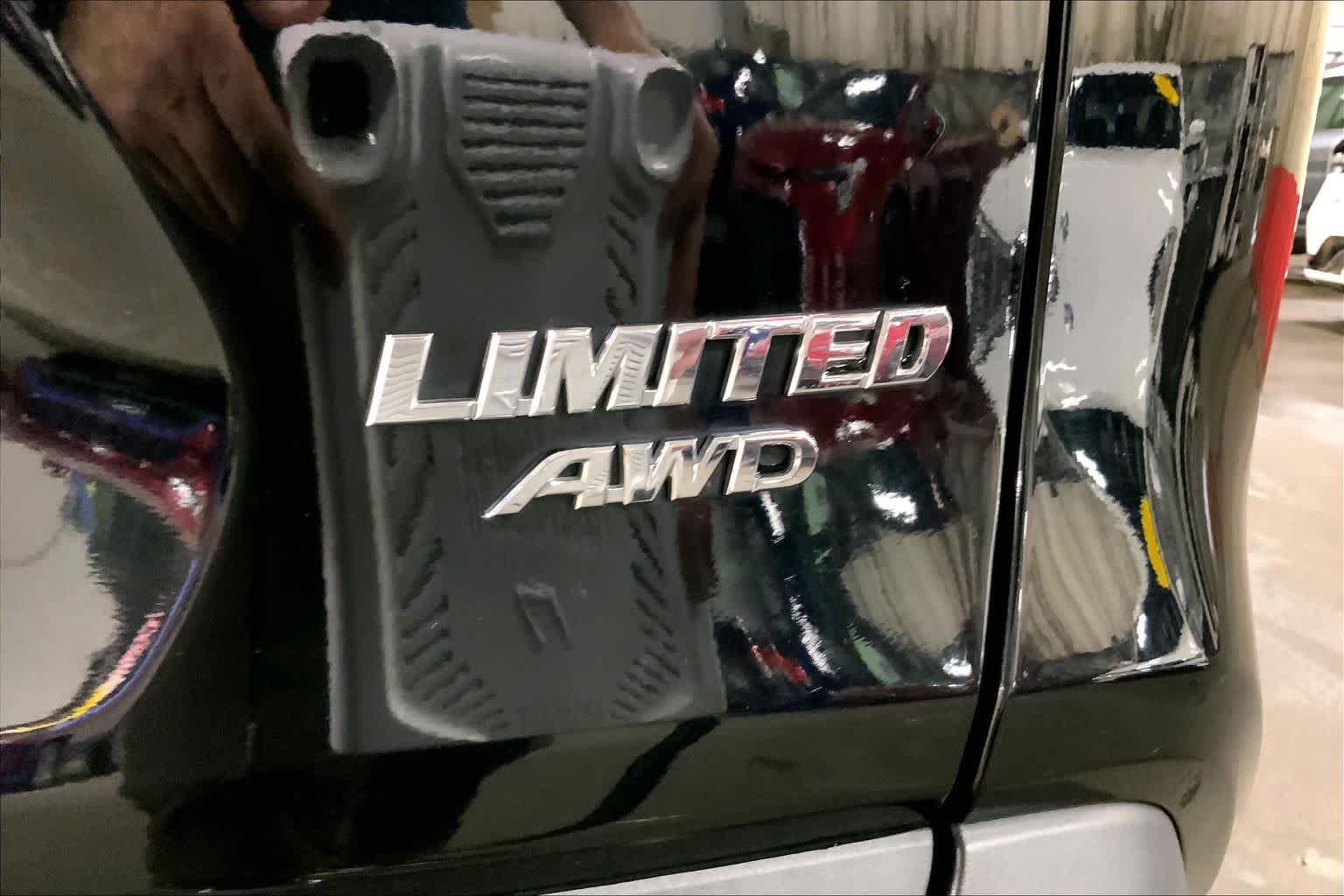 Certified 2023 Toyota RAV4 Limited AWD/4WD image 10