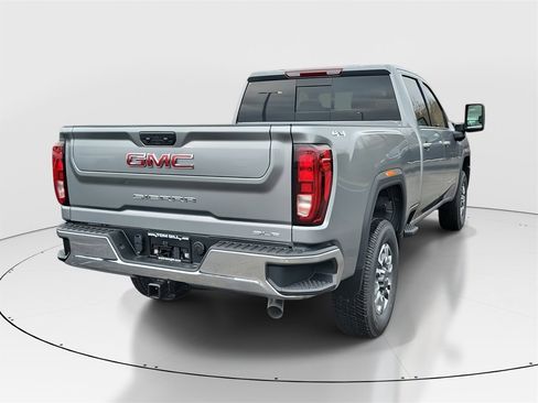 New 2026 GMC Sierra 2500 SLE w/ SLE Value Package; image 4